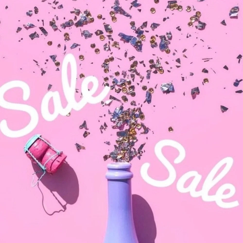 FREE LUXURY GIFTS WITH PURCHASE!!